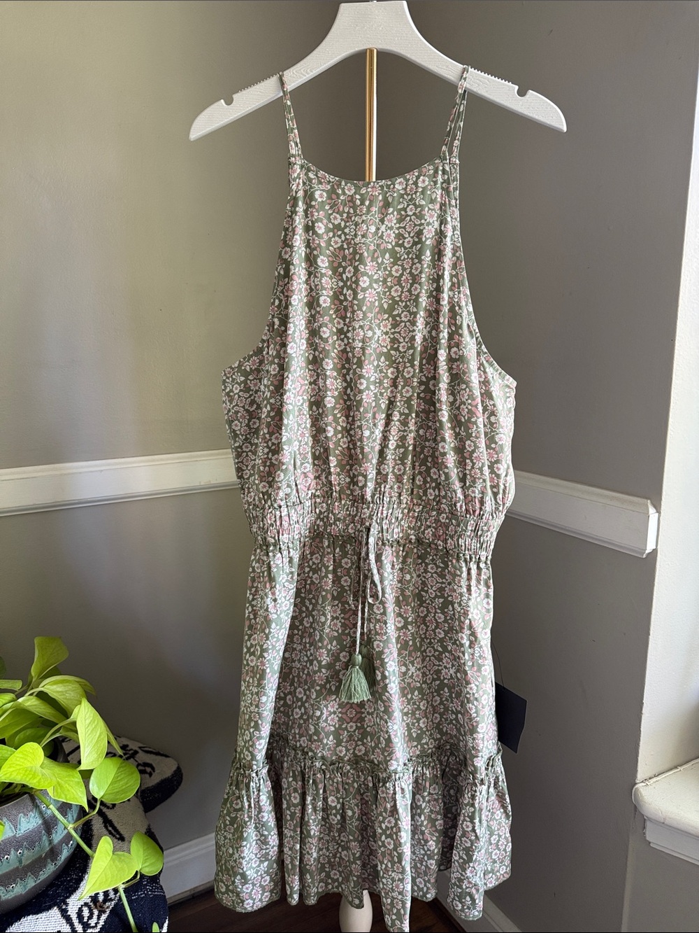 Lulu's Sage Green Floral Spaghetti-Strap Dress